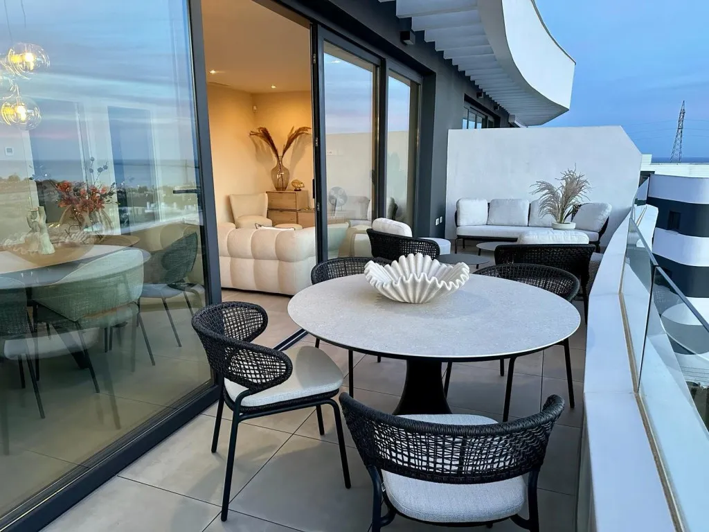 feb159fb-f1a5-47ed-bd18-498cbcfa9dcf