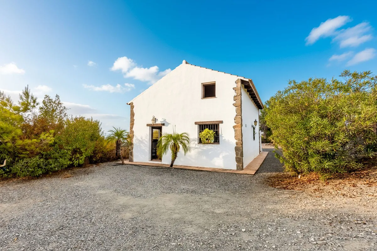 f9798b5b-a9b1-414d-9c82-e258c29312e3