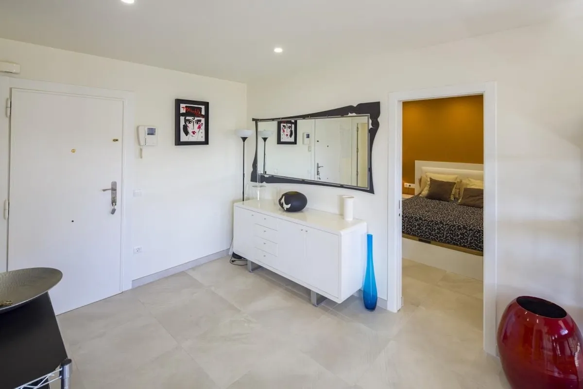 09686598-c65c-40eb-8a71-db583b8bd23f