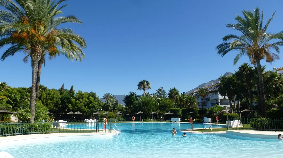 2b65c14d-3954-4a47-8f7b-58a7ee41e093