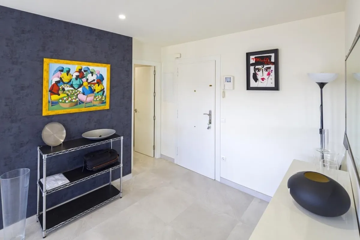 b982e4db-ac73-45d7-81b7-46a4c339ab71