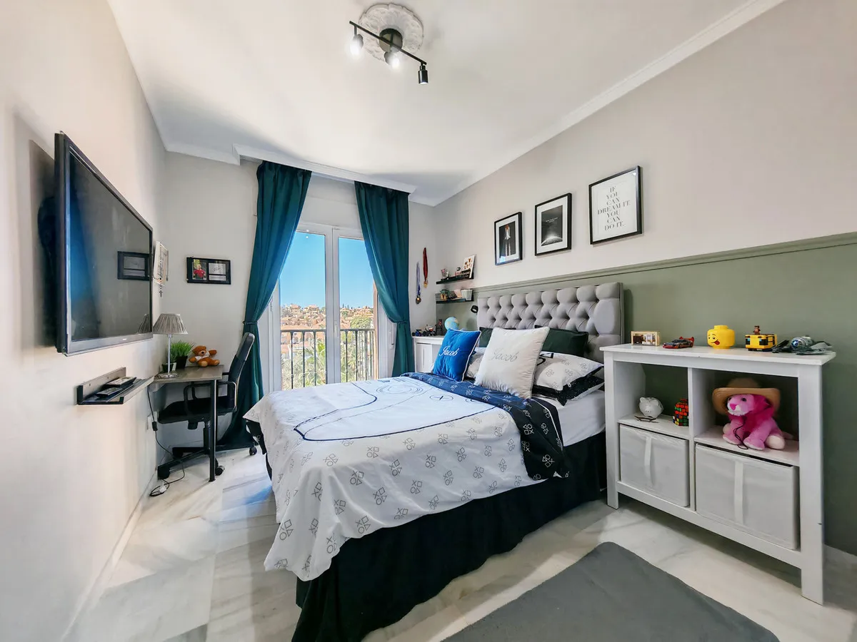 43fb31d0-228f-4a34-860c-494f1f558f50