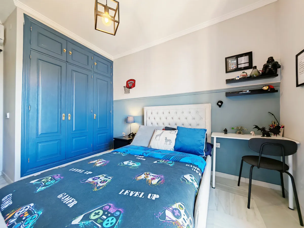 4d6a86e7-6eb5-4744-b953-bf193caa6827