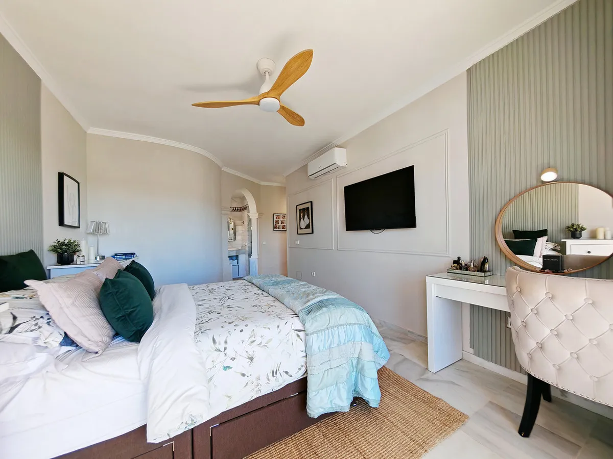 7f1ec836-acd3-4512-a660-3db1ae01089b