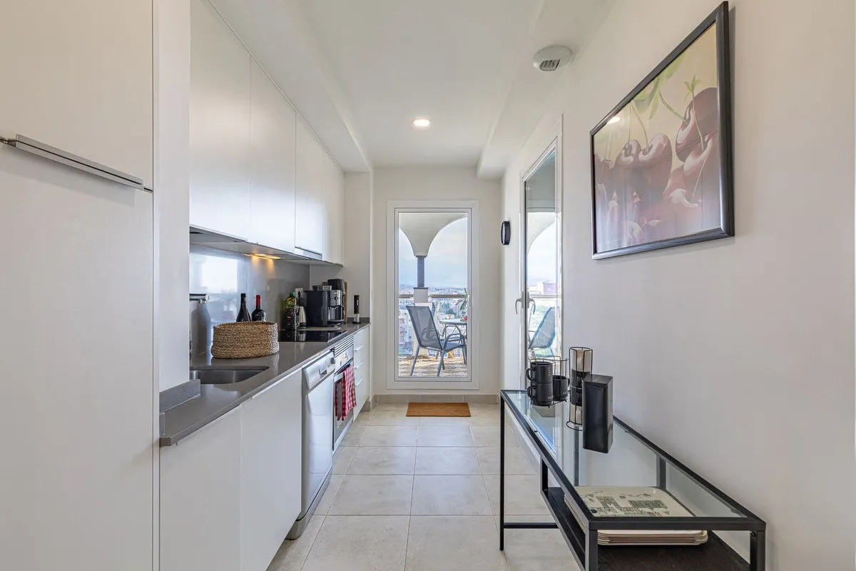 58f41bff-da1e-4e6f-baea-6156bad886fc