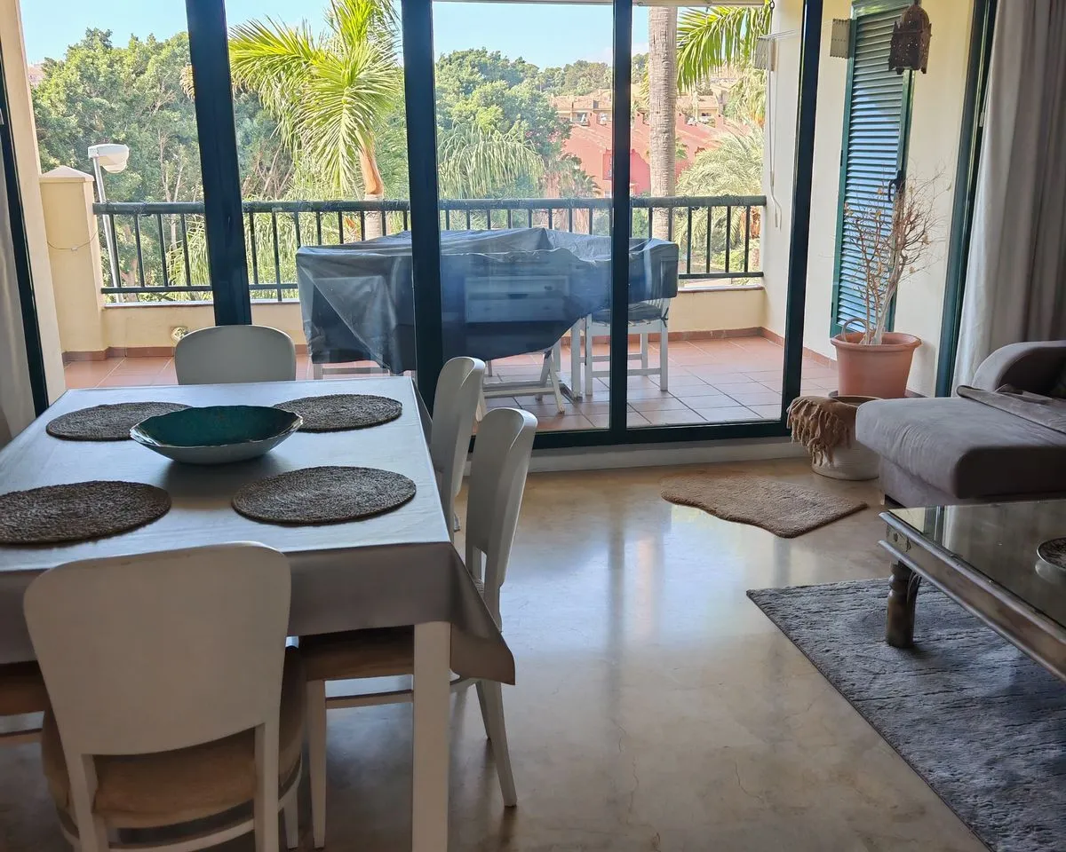 11dd4a11-4223-4aa8-85f6-be1d4590d5b2