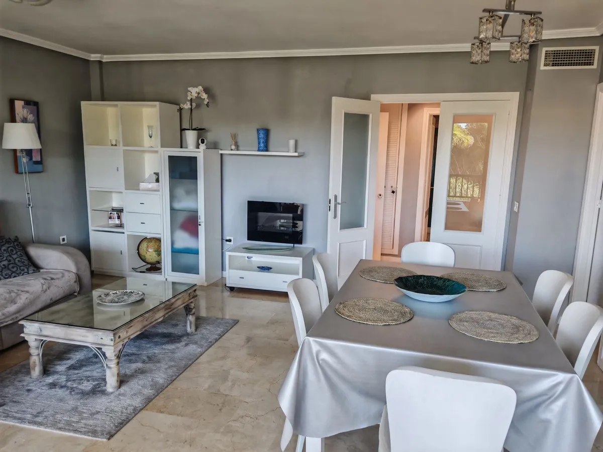 e31364b5-320f-49d4-aee2-90fa407e2101