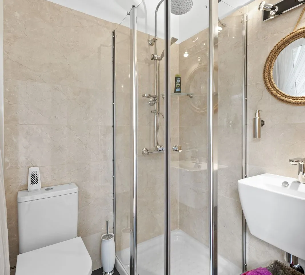 00b0434b-76c7-4ad4-836b-cae33134a684