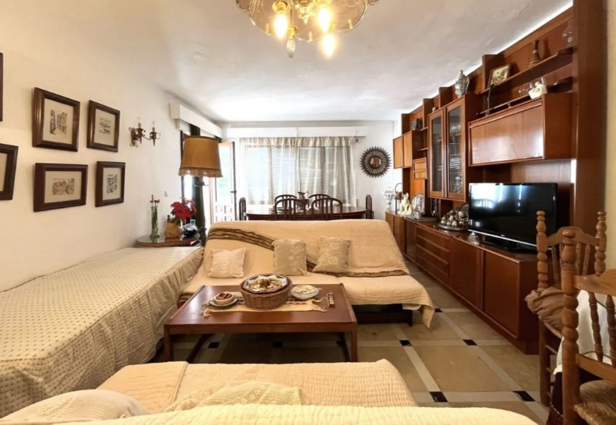 3e2e35d8-e570-4dfe-9cd5-3eddaa45aad5