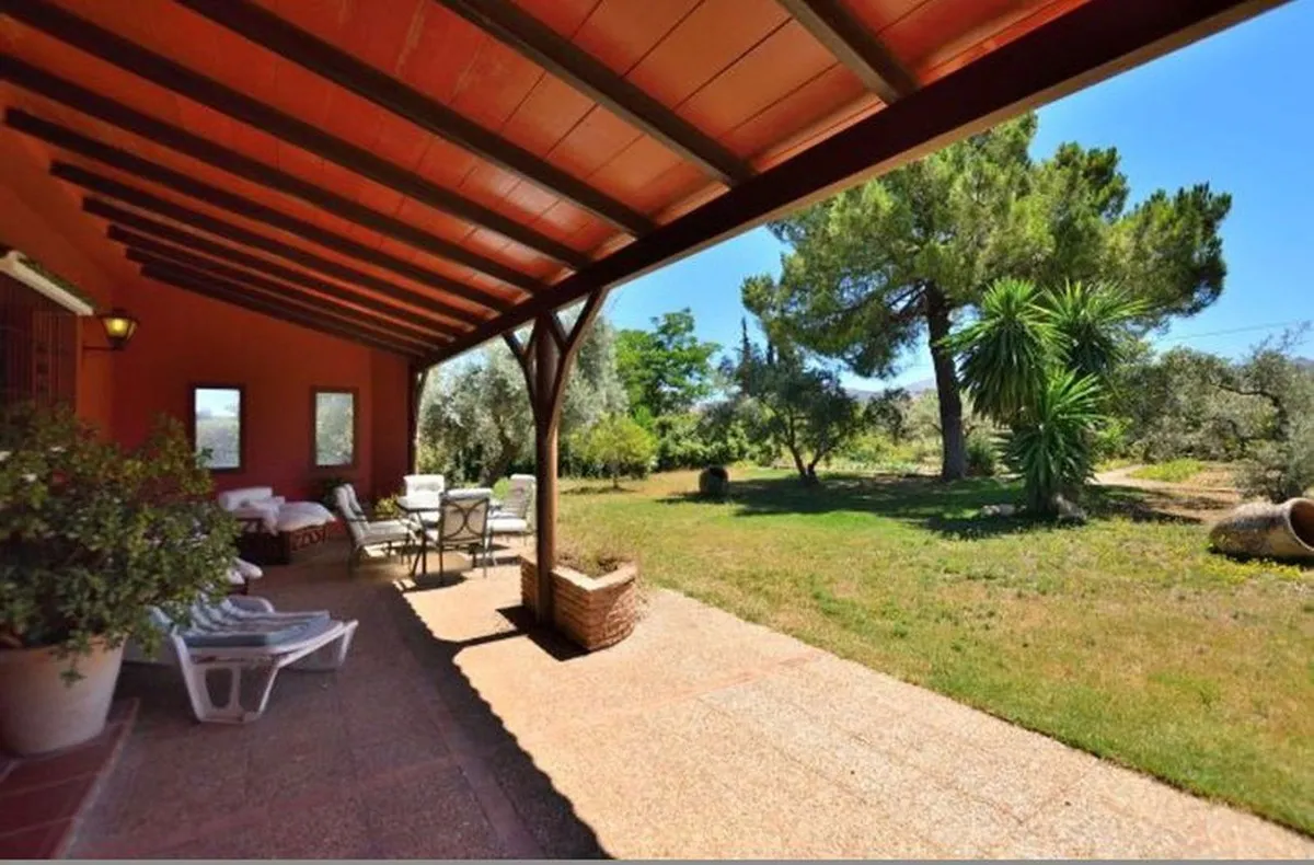 60daea50-6c85-4d4b-ae2d-0d3b185da980