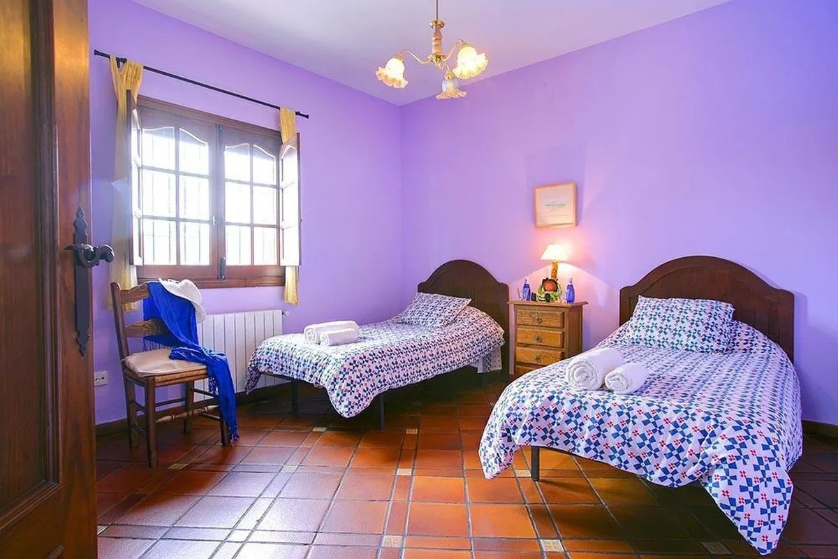 6255c351-78e2-4a83-8f6b-0f457828bfa5