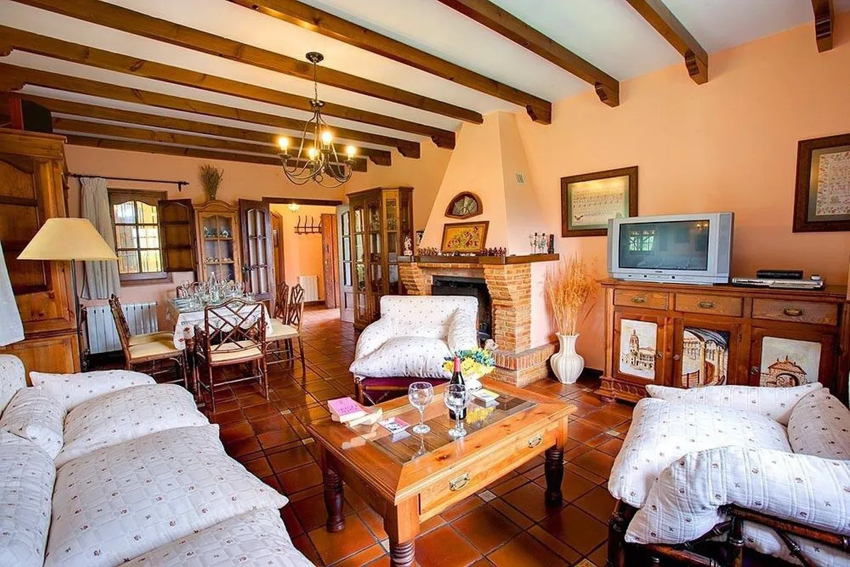 ea14a125-d772-44e3-ad09-7afeba2e553a