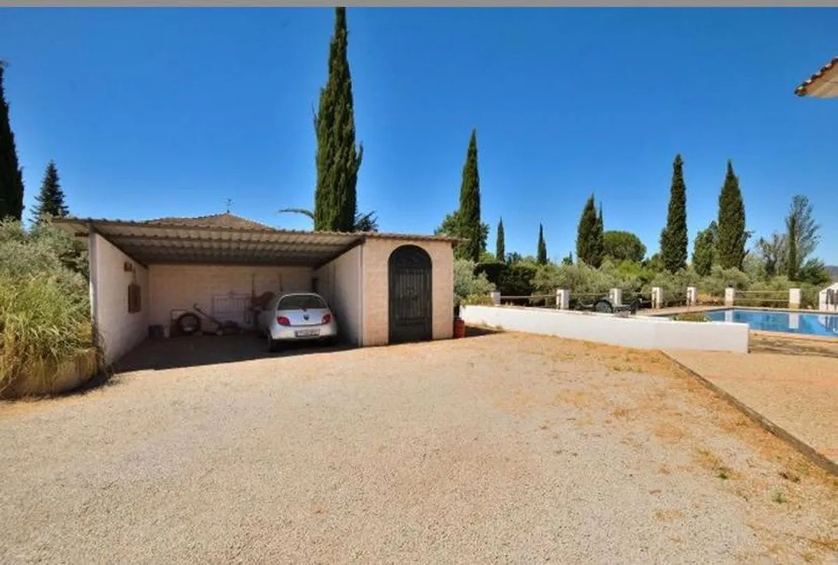 fb6bfe0b-5724-4be9-a20a-e01b0ded55b2