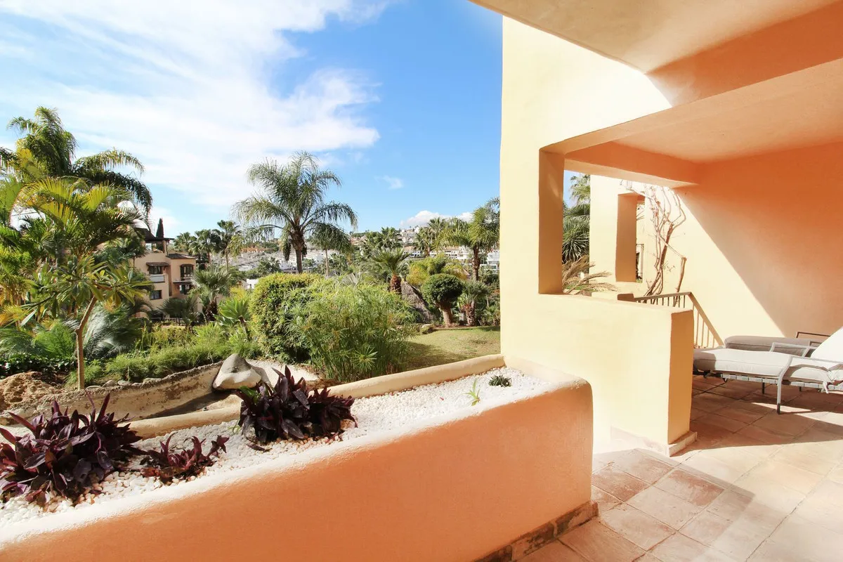 2a25bf87-87a1-437a-bfe7-fed76a505d6e