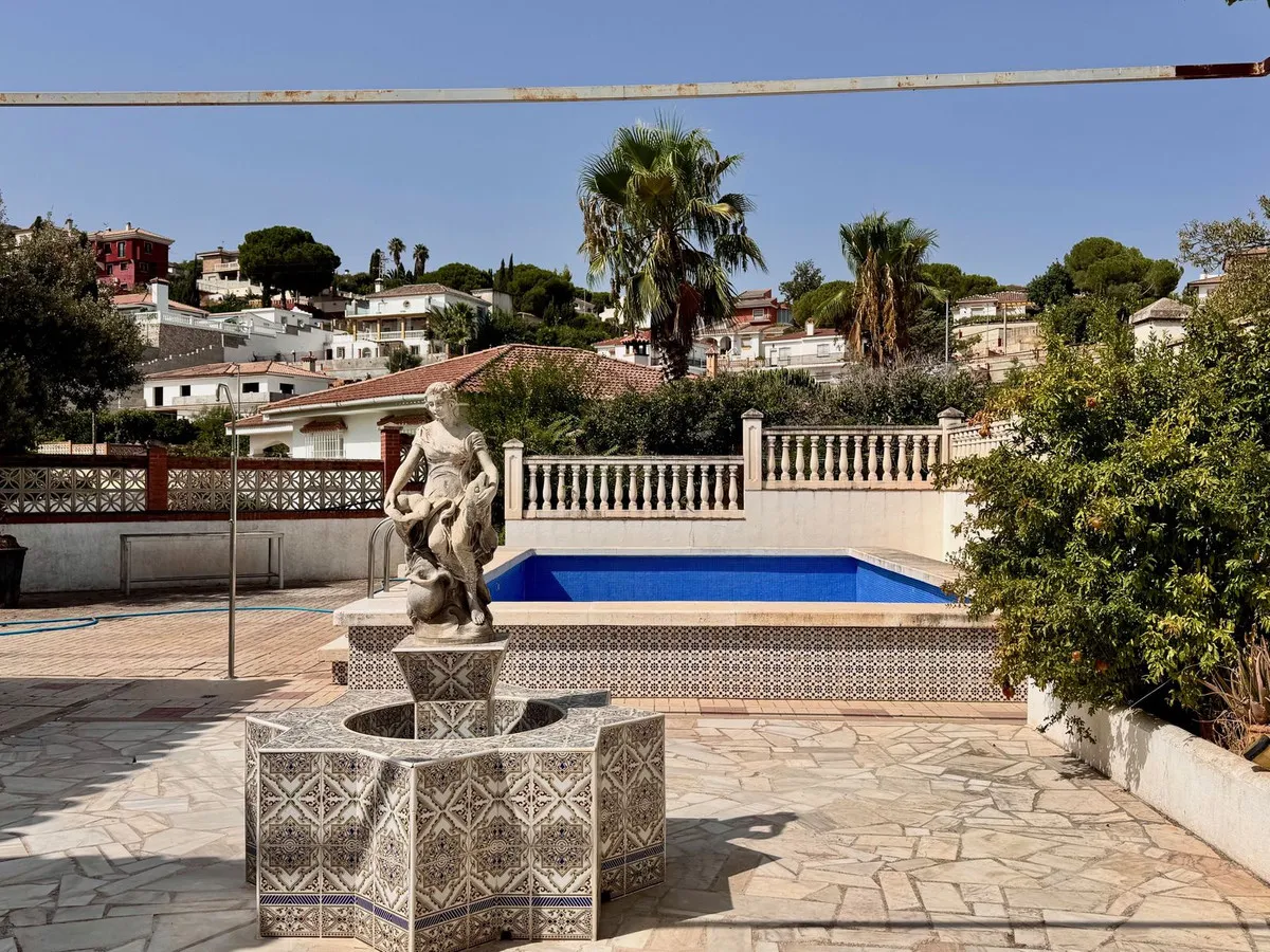 61d53872-f119-44bb-8e8a-d39b4a4325da