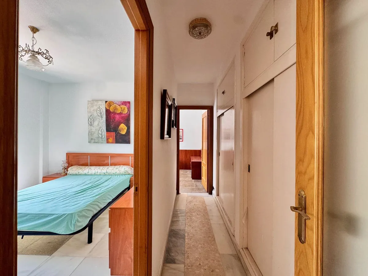 7cdcd960-3dad-4cb5-9fa5-6967315e0c5e