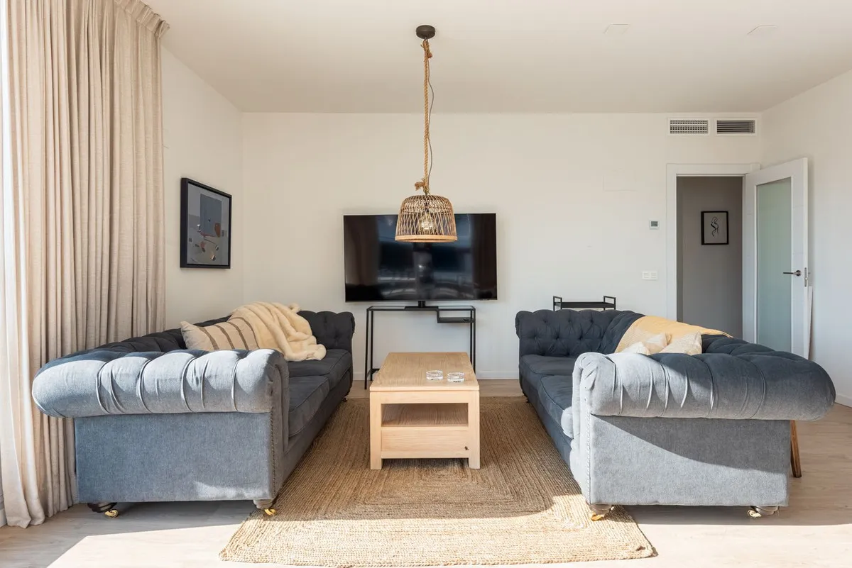 9b5366da-dbb2-4ce1-85bc-94c81af2abf8