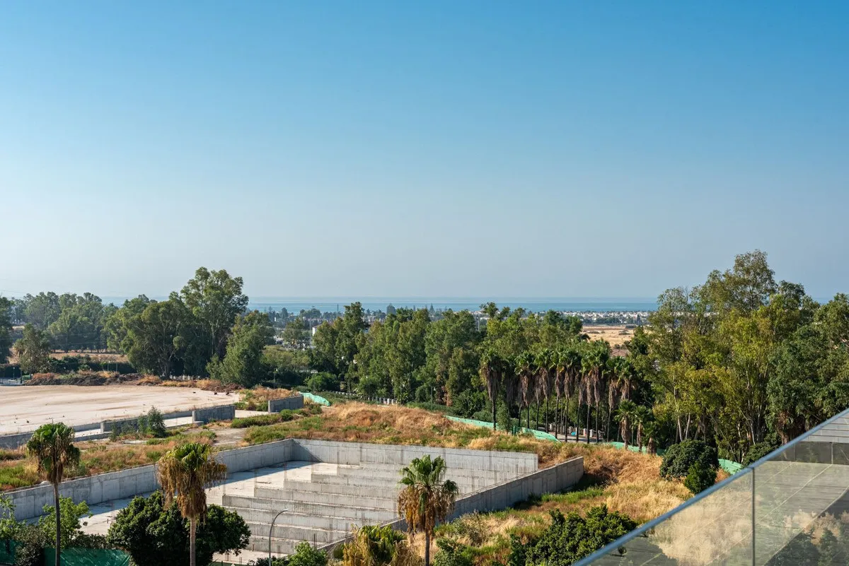 a09a2742-d866-4e7a-ad81-00b576963041