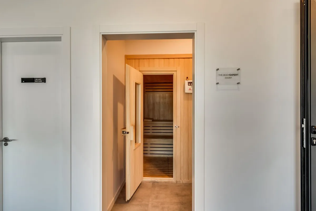 0ca8e829-ee5c-4ae8-8acb-4e551bd362ff