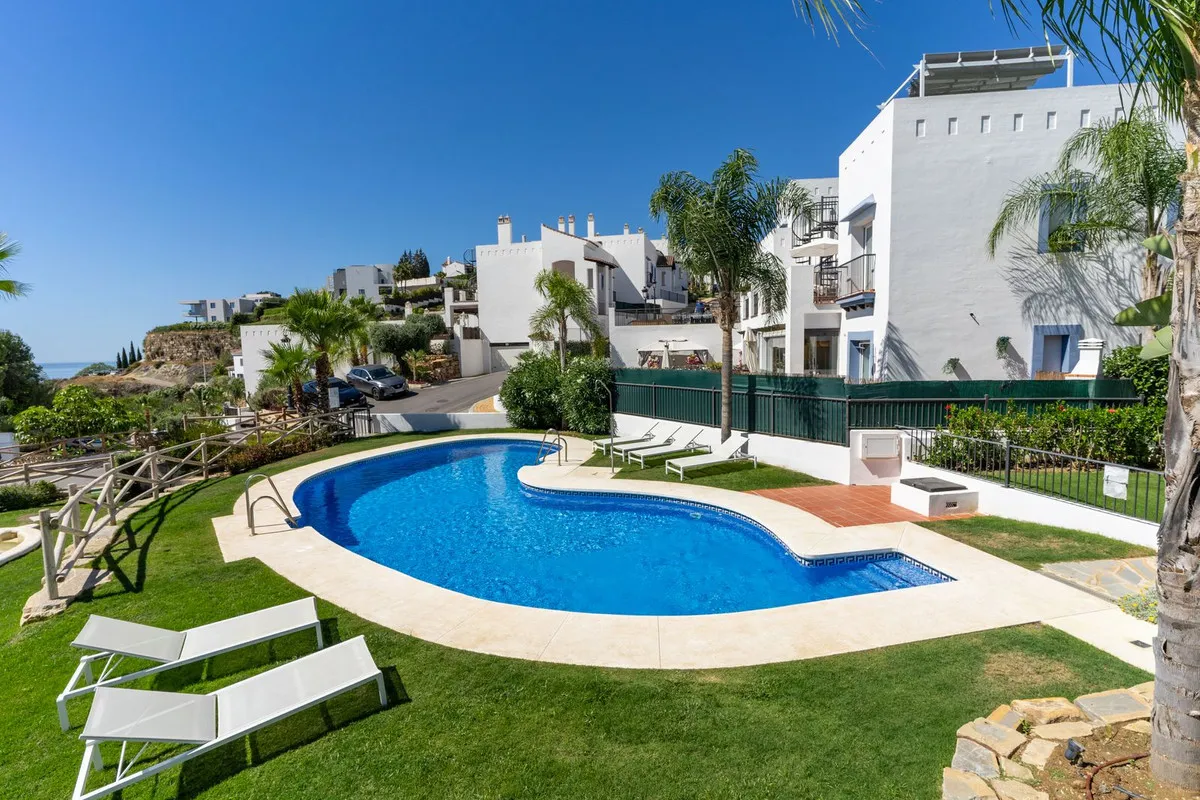 110b828c-e596-4fdd-b621-895fe0db77b8