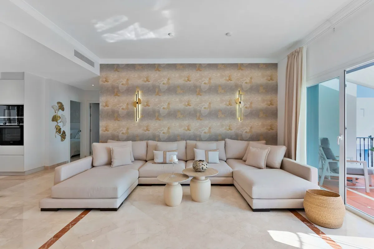 12da6c53-6493-45ca-99ad-710333b8d801