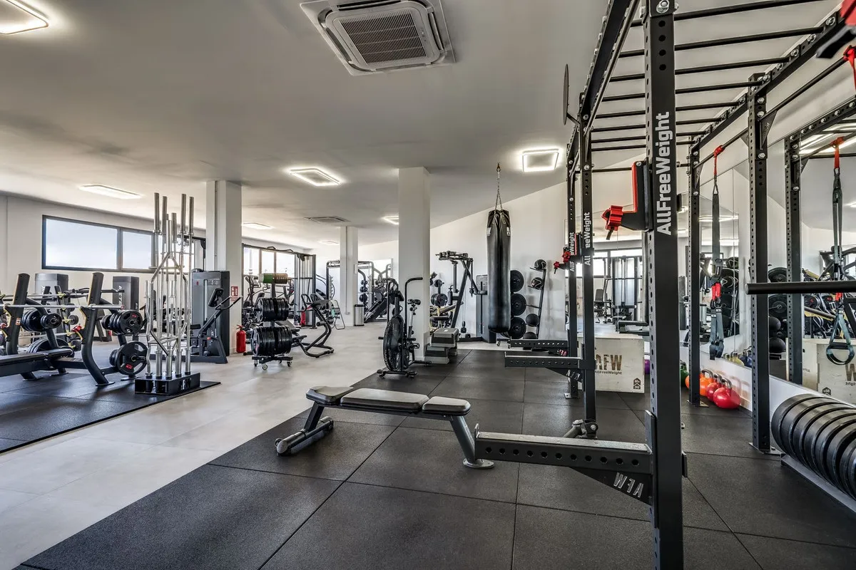 939a318d-f665-438f-8ead-ae62c3e86f91