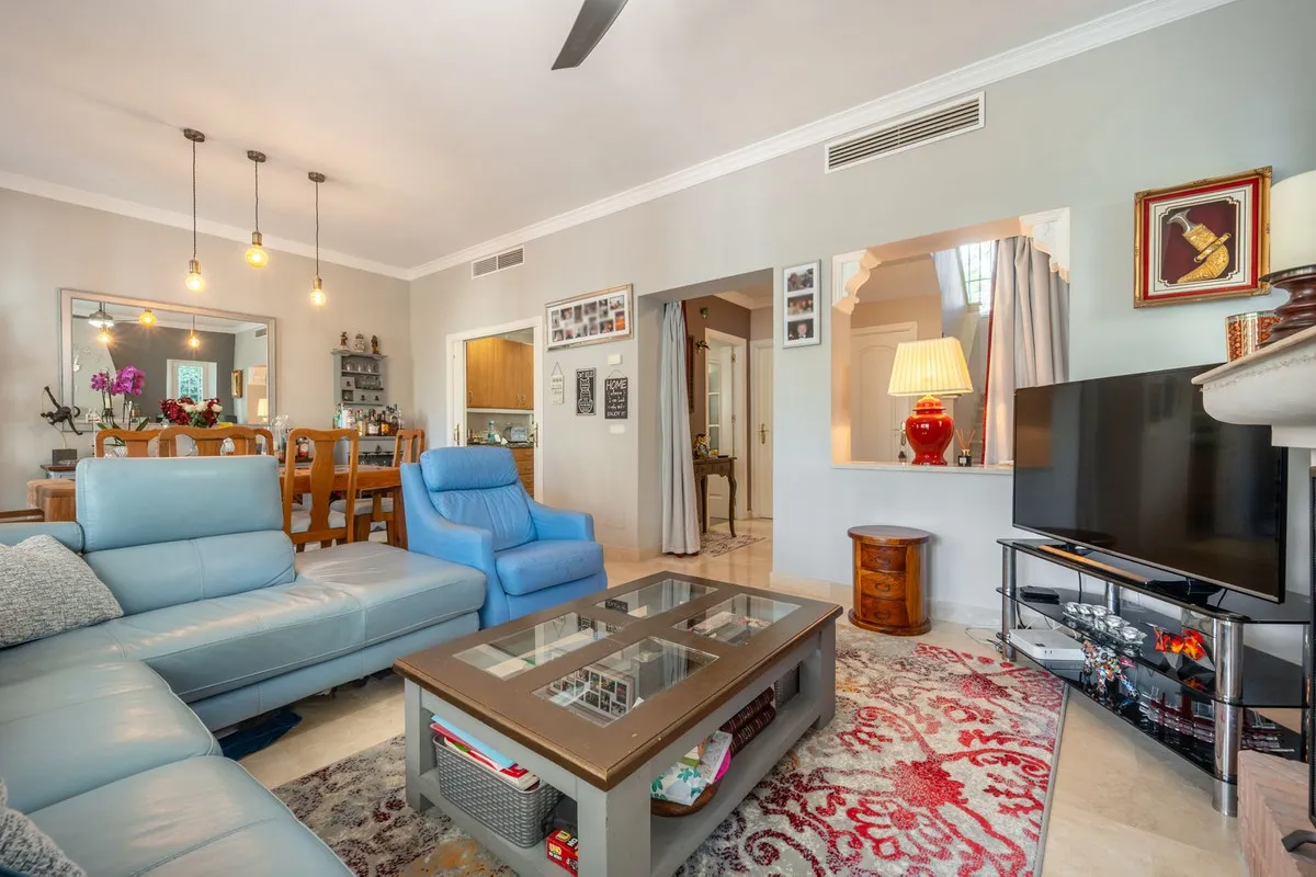 30d5552d-8de1-4bdf-99de-8cbfc81bb8ce