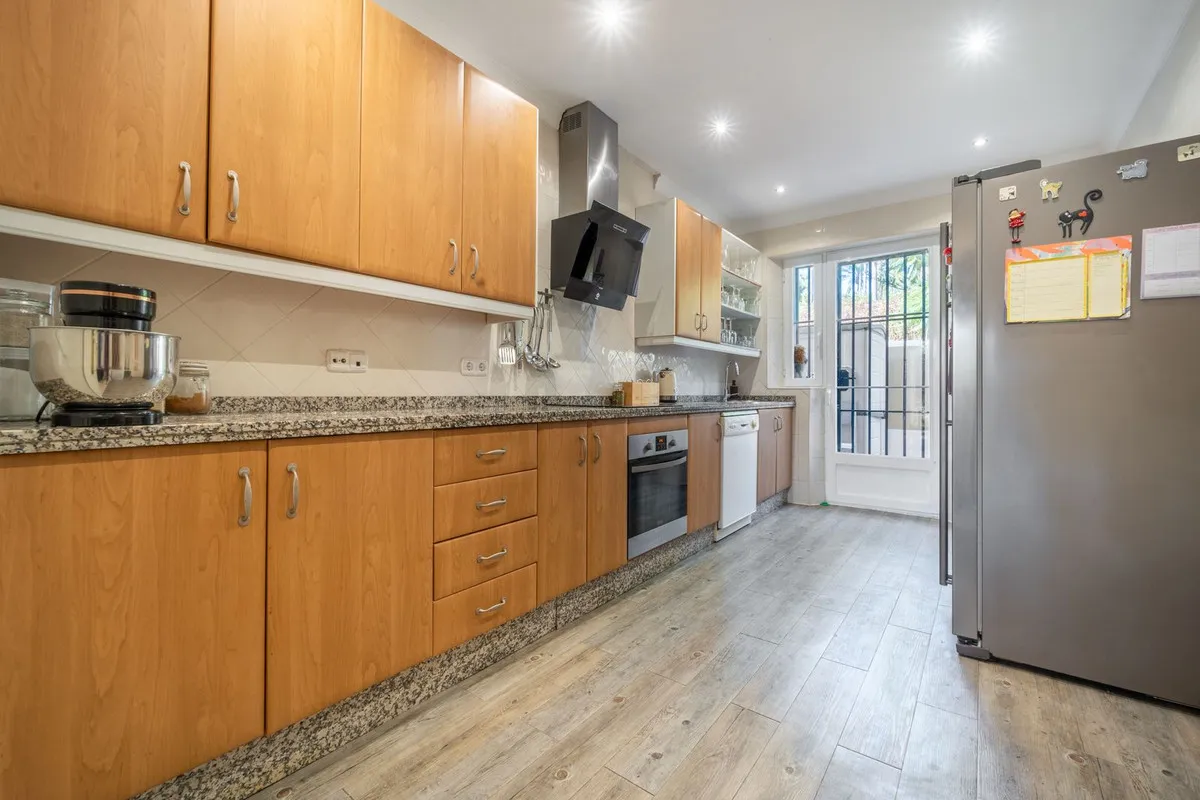 b191d253-453f-4b95-8a49-edcc52ee56ce