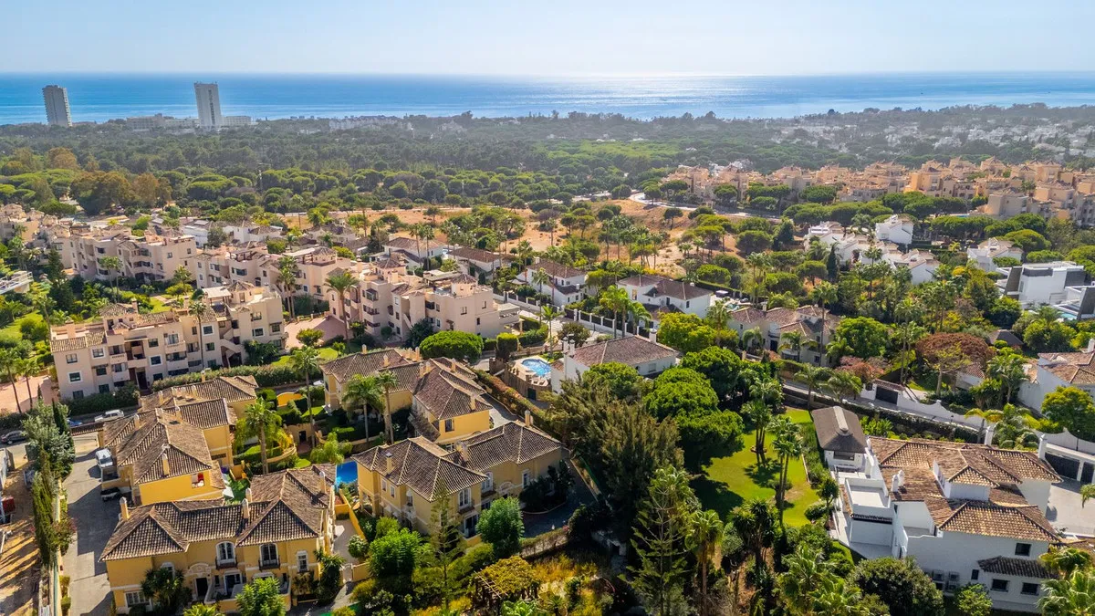 bf8a88b0-929b-4ac8-b79e-2fae3840fac1