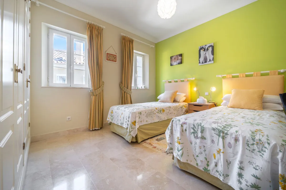 c17cc3ab-2f55-4d3c-86e4-acd6f5d8eaa9