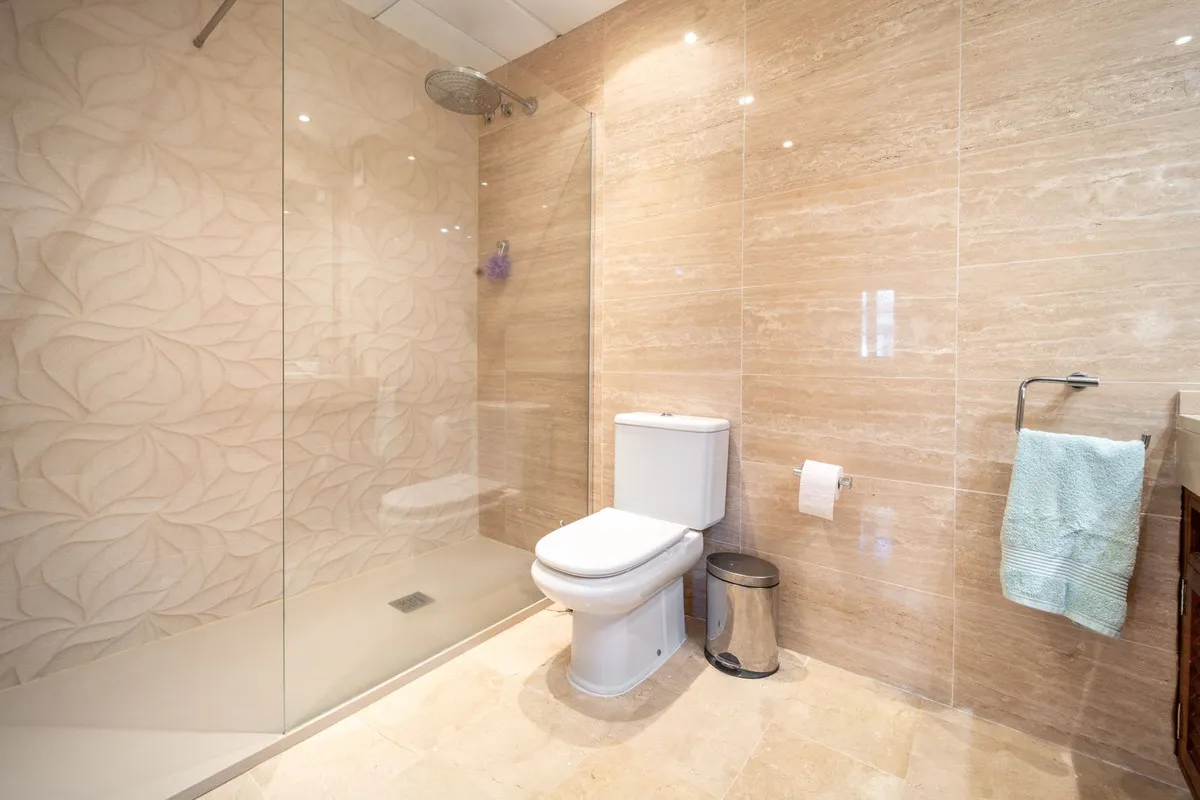 c5bde670-d605-422b-b0b6-4975cfa9ac8a