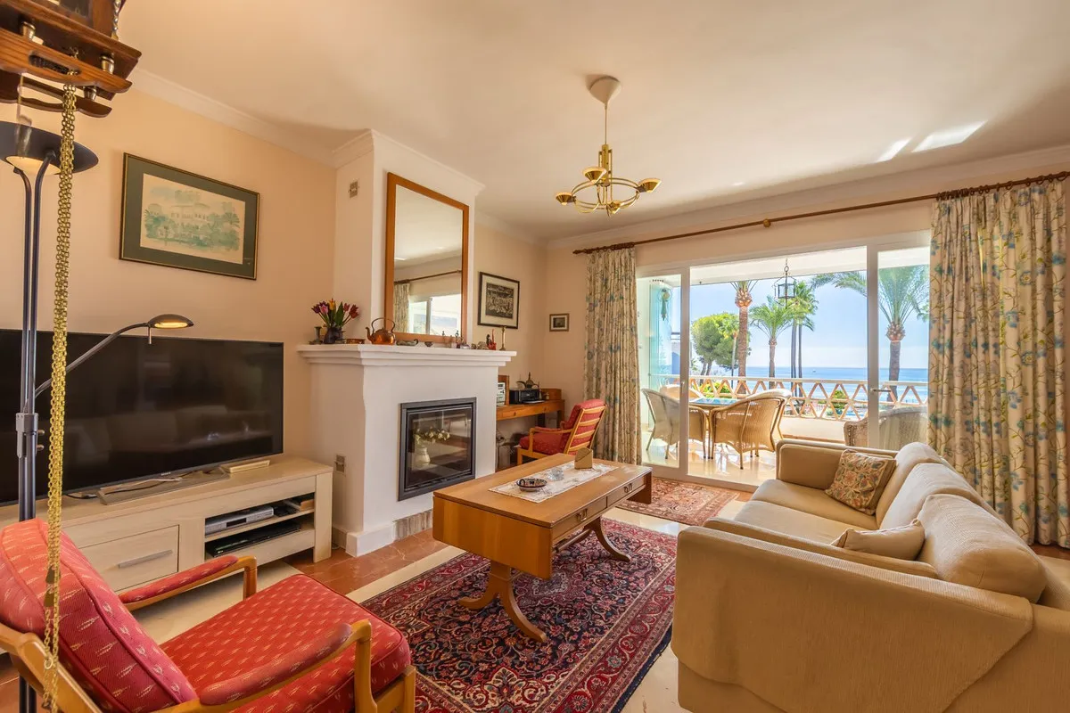 52f7d196-346b-4498-803d-7d43f142946e