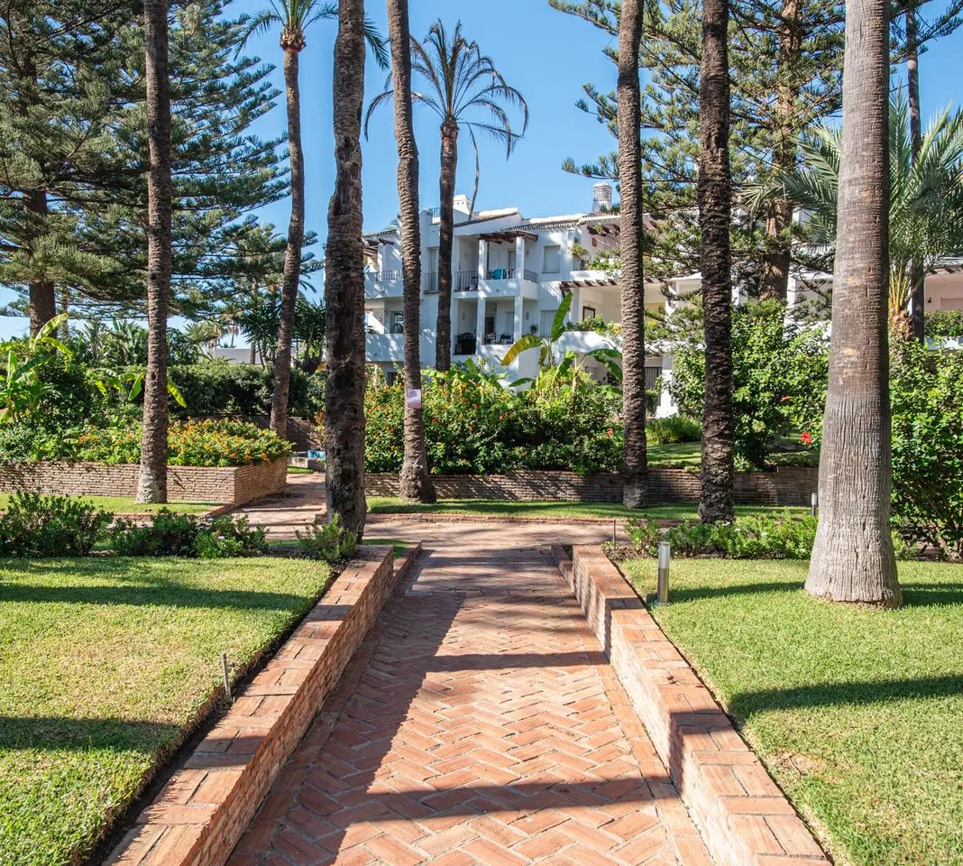 041559d1-9453-48e7-a07c-d2d25c32e0f9