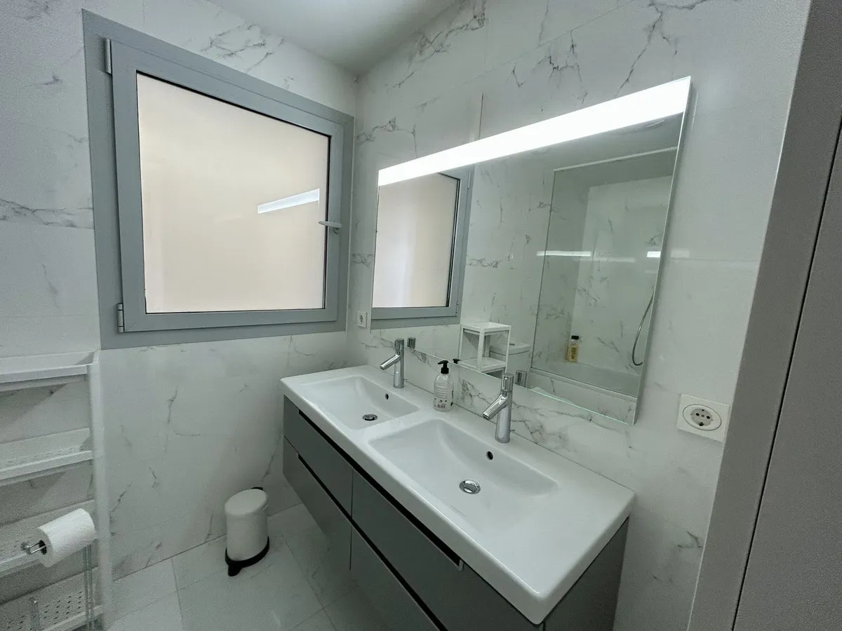 175f6147-986a-4e5e-bbde-8209d7dec5b1