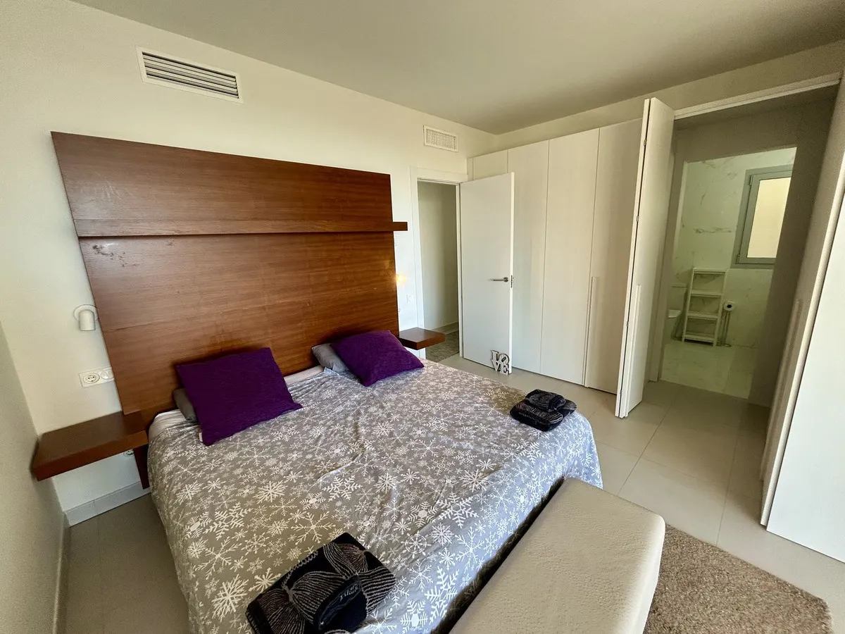 8ea170f7-bf95-40c1-b853-bfc465fce6b0