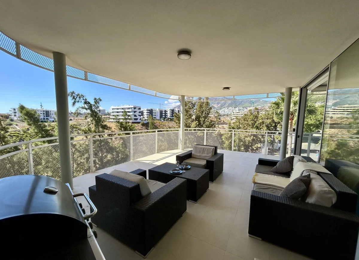 cf7e6152-c93f-4bec-829c-c0981ca4666c