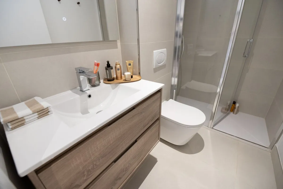 4aedf239-a925-4ce0-afc4-046c54a44064