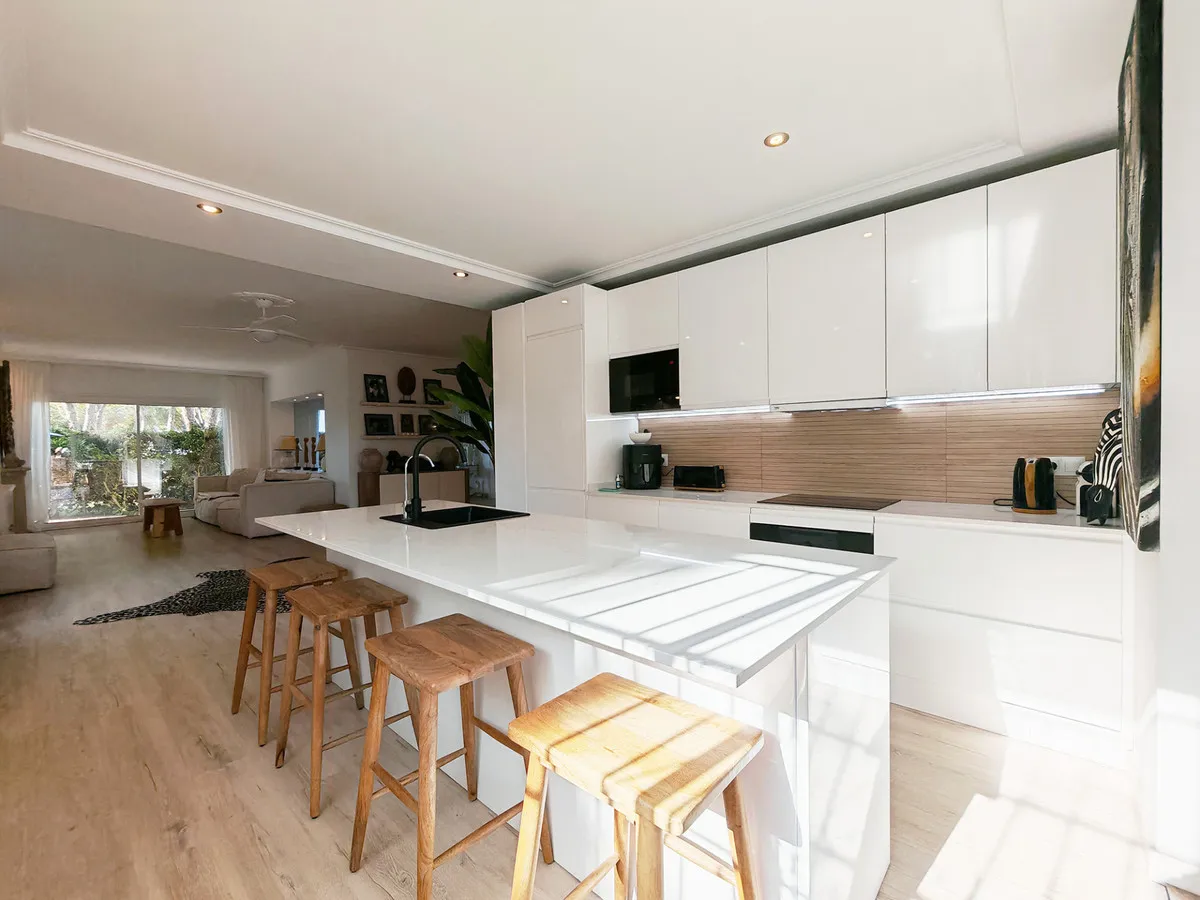 33dffbe6-9f61-4c10-bd2d-74f349823cbf