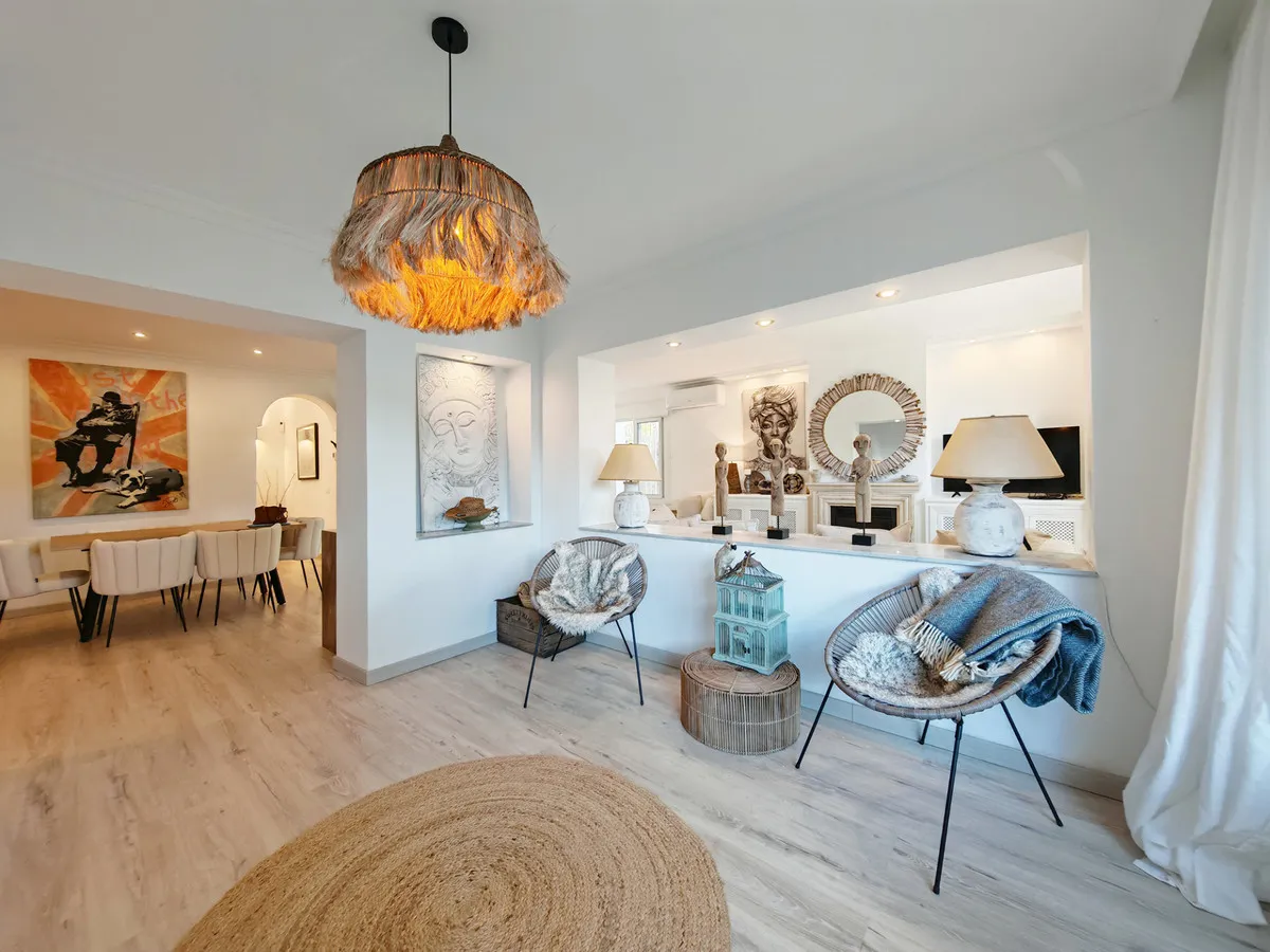 64d4566c-9ca6-4b34-a80e-bc6ff471182e