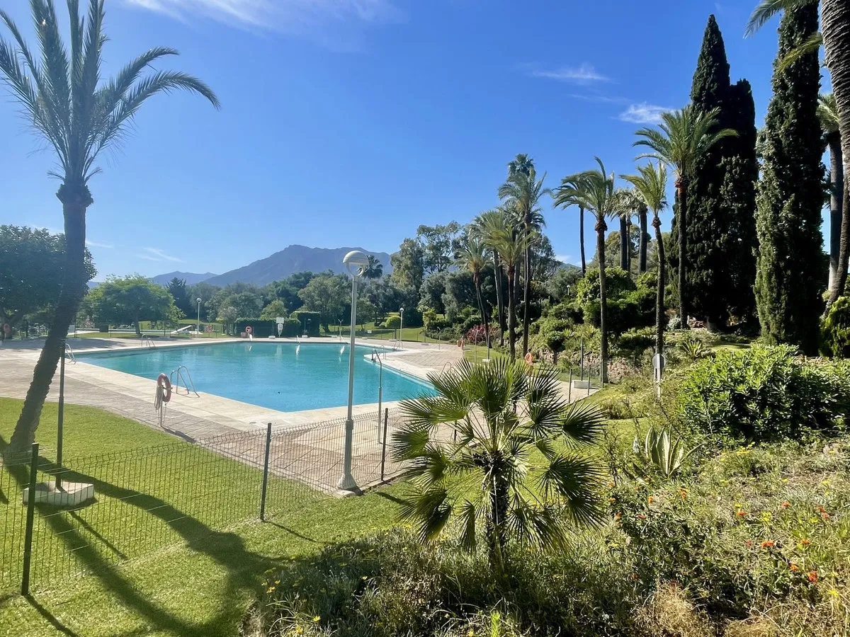 4ea5d9b1-0e44-468e-b0af-d8bdfd31142a