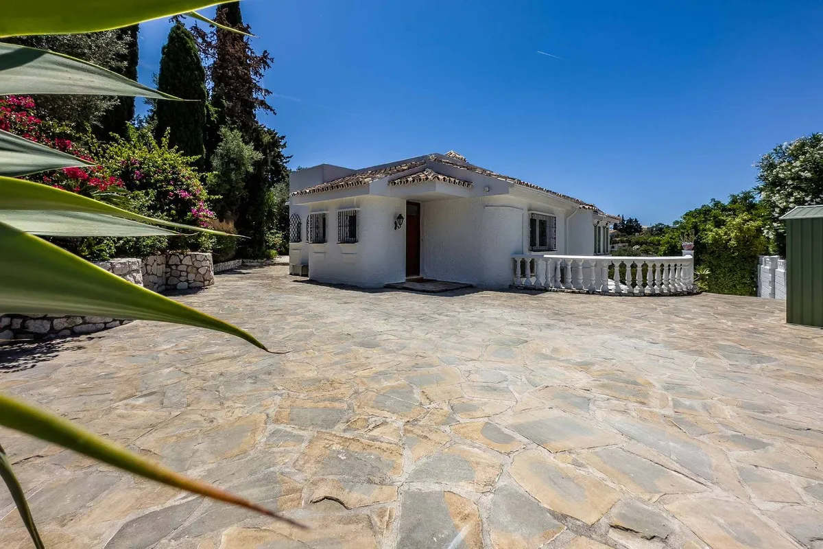 a5101a3b-9130-433a-a970-65d6c8cb790c