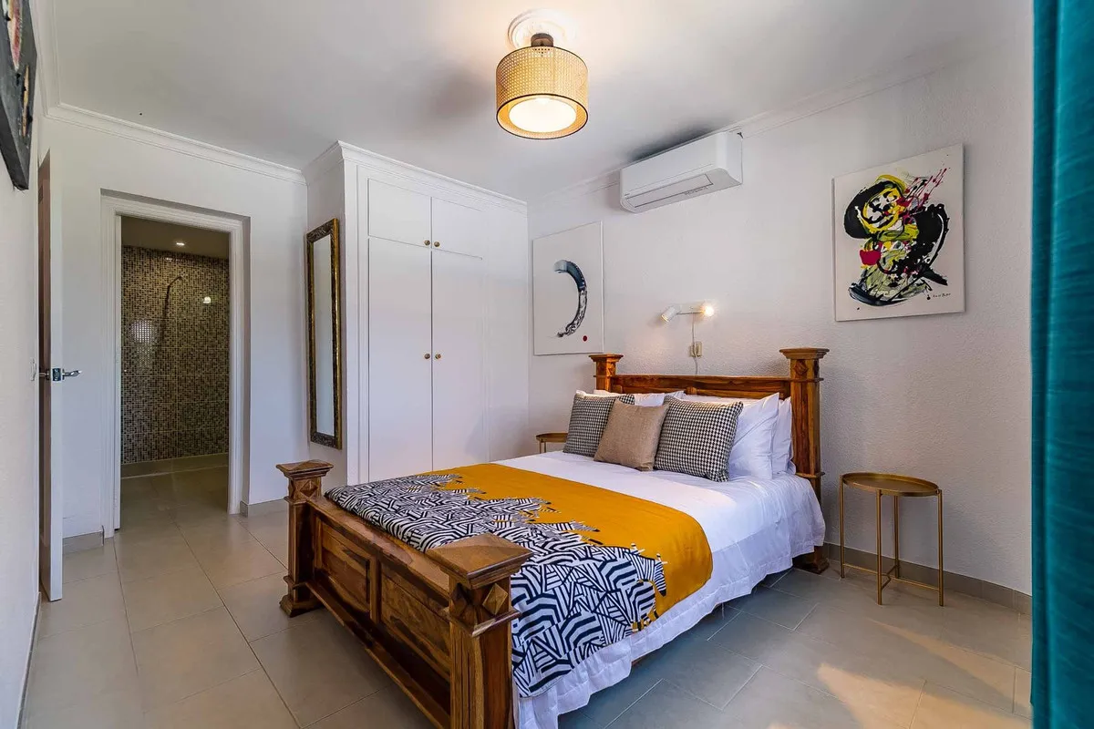 ecb257e2-12e5-44f0-b097-af82abba6655