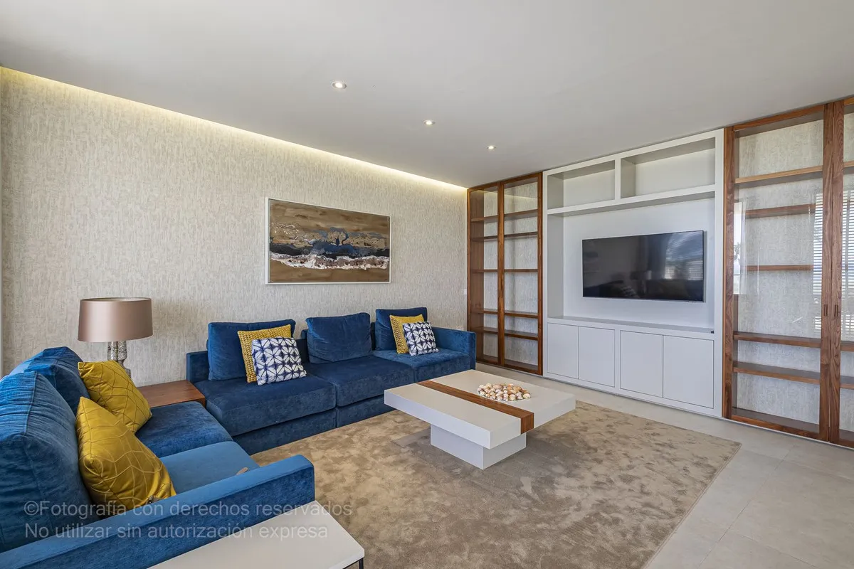 1c5a6159-0977-40ee-88aa-6d991f1fc08c