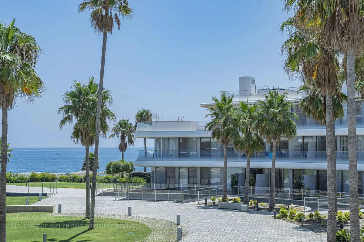 609e5828-0aba-4f4c-9b9e-9803e29bddd6