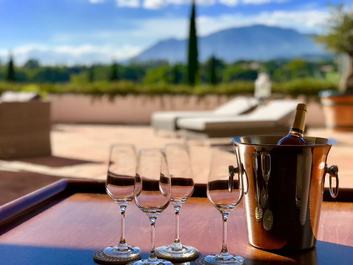 17fb0362-bacf-473d-b640-6cba20c2d701