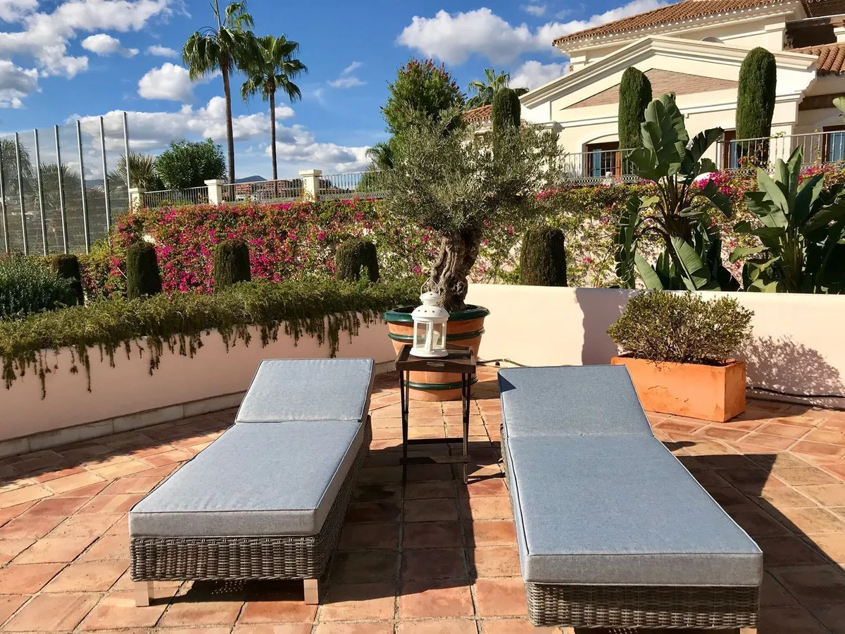 9134fe3e-93a9-4120-ab2e-f1aa66f0305d