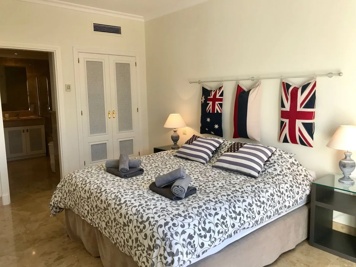 a2183974-14af-4f59-bcae-2316cdf2cf6d