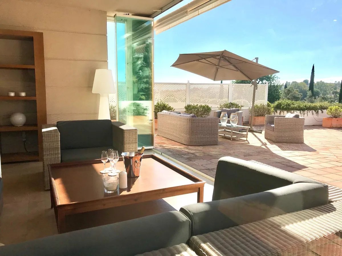 a9ef4774-b09d-4fa0-bb91-504eed3a258d