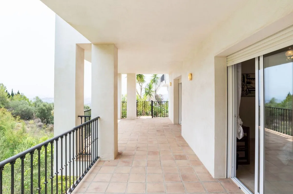 001c28df-61fc-47fb-ad3d-4a90d88bd6fc