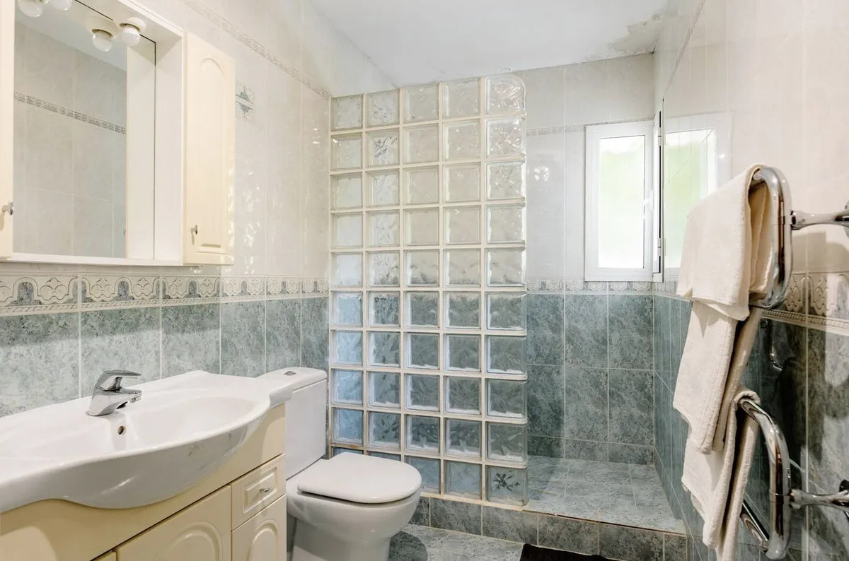 4ddd6345-198e-417e-b3f6-2ea3af7a505a